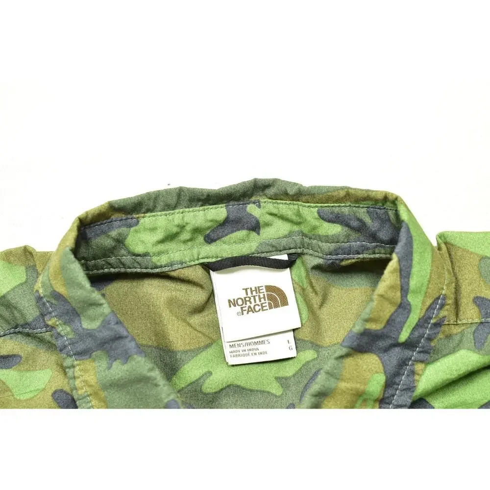 The North Face Men's Large L Camo Print Short Sleeve Button Down Shirt 100% Cott